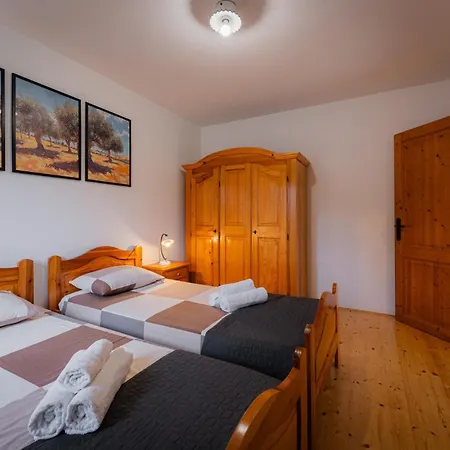 Villa Agricola In Sveti Kirin *