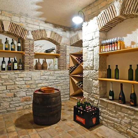 Agricola In Sveti Kirin Svetvincenat